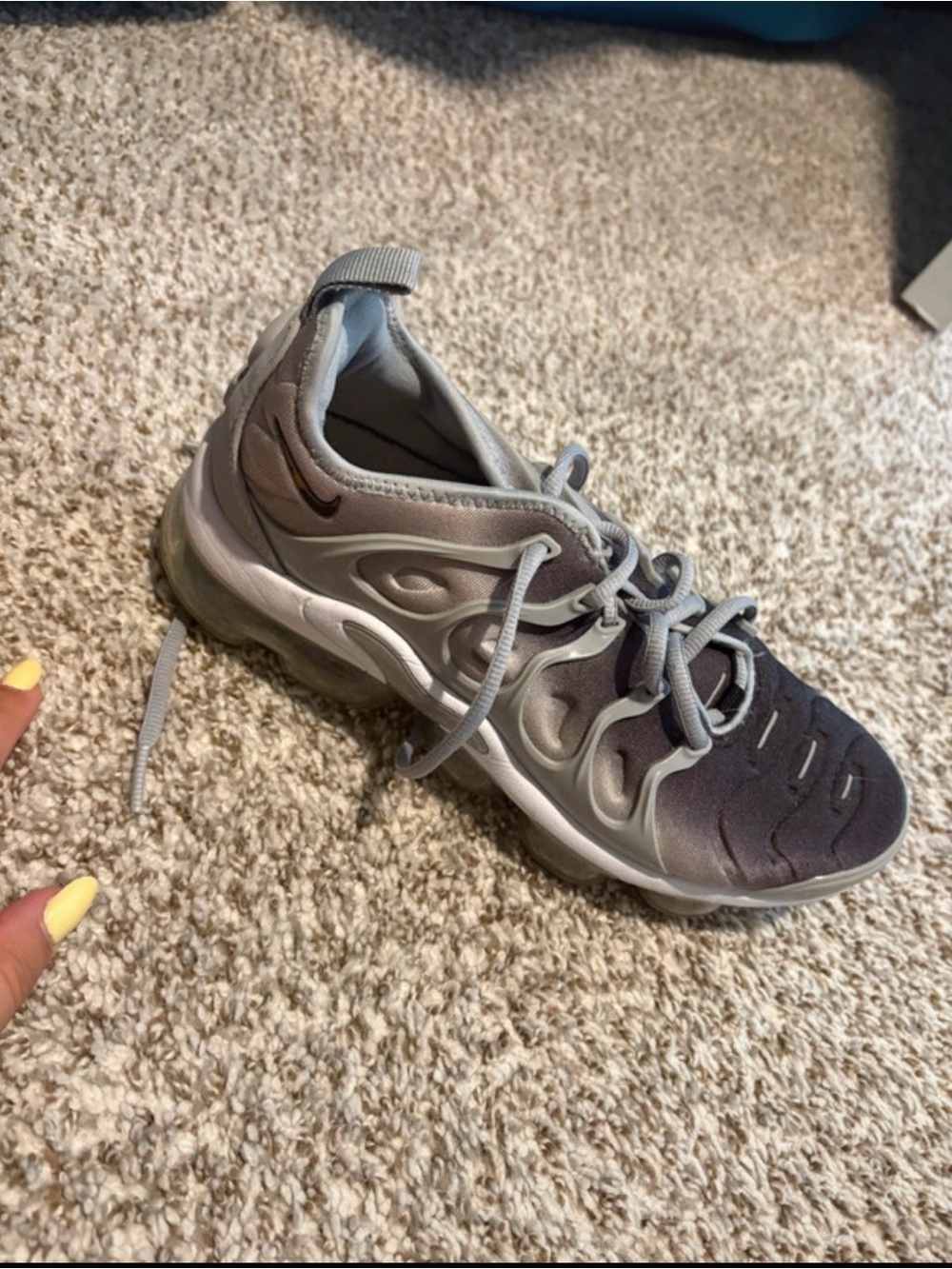 Nike Women’s Grey Gradient Athletic Sneakers